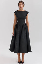 Livette – Silhouet Maxi Dress