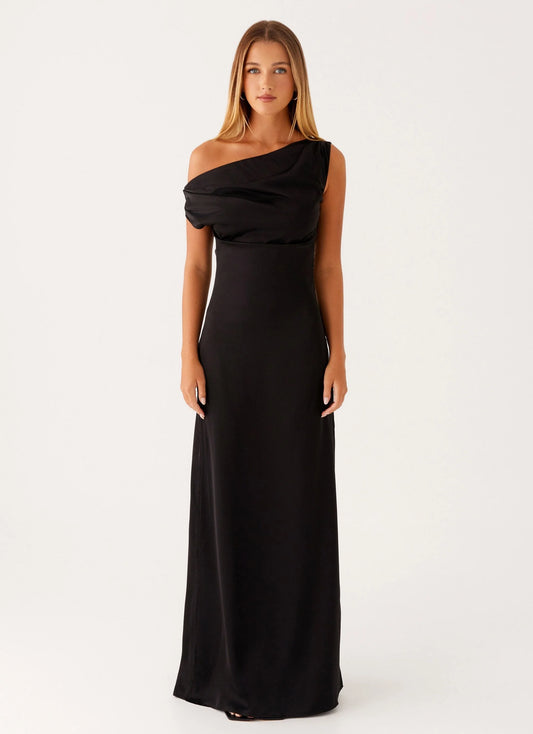 Éva Long Satin Dress Elegant Crystal
